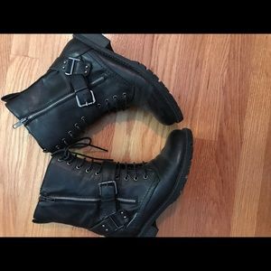 Mojo moxy Combat boot